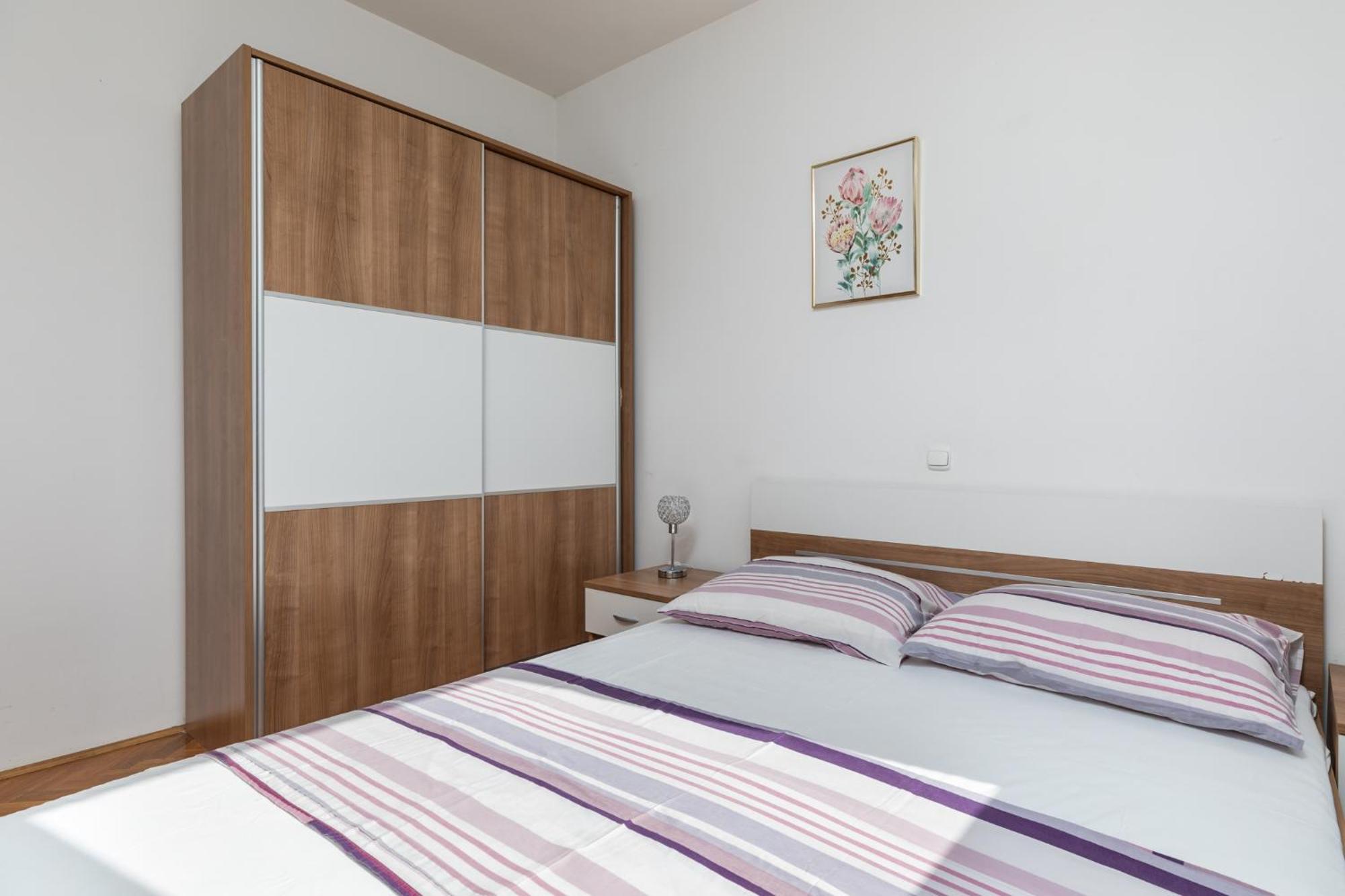 Apartment Marijo Omis Exterior photo